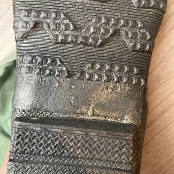 US MILITARY MUKLUK MAN'S EXTREME COLD WEATHER BOOTS N-1B size Small - Picture 2 of 10